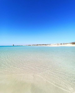 casa gialla mare del salento